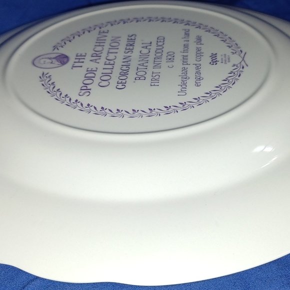 SPODE ARCHIVE COLLECTION, GEORGIAN SERIES 'BOTANICAL'  11-INCH PLATE - Picture 5 of 5